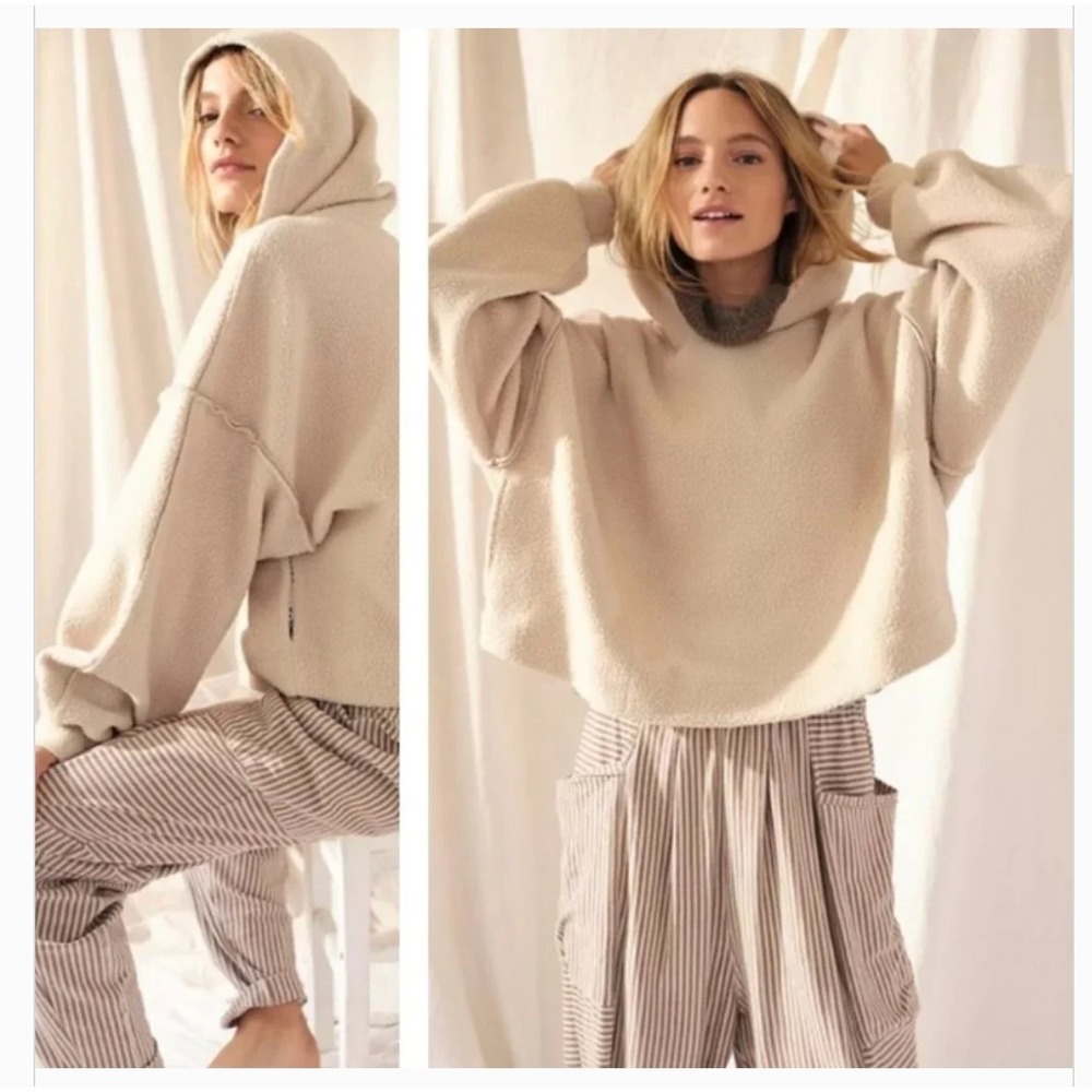 Free People We the Free Nebraska Hoodie Faux Fur‎ Sherpa in Tan Combo